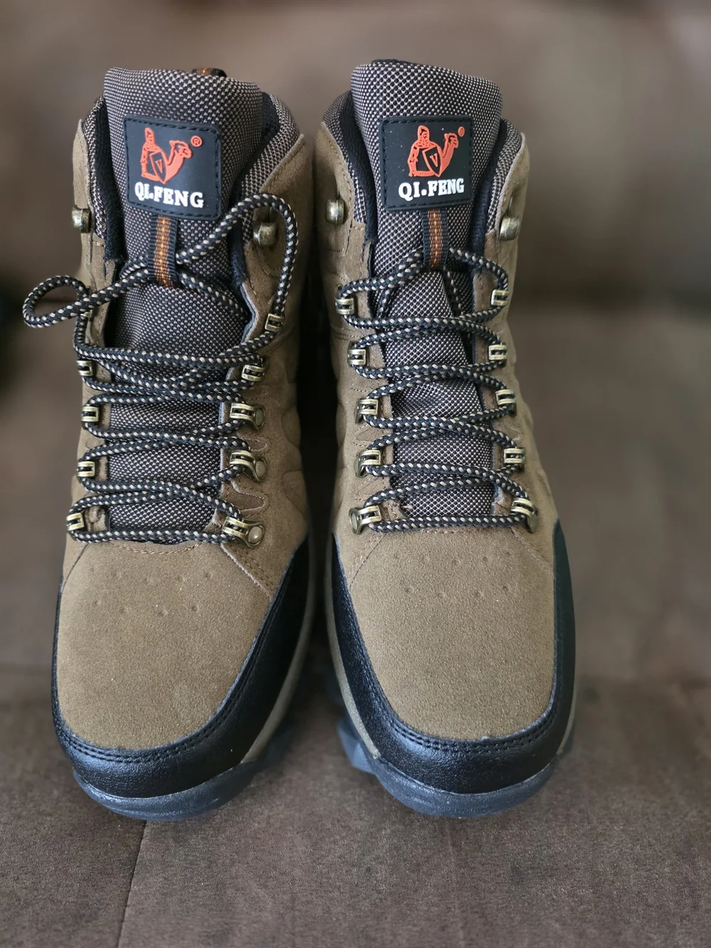 Brown Men's Hiking Boots - Rugged Outdoor Support